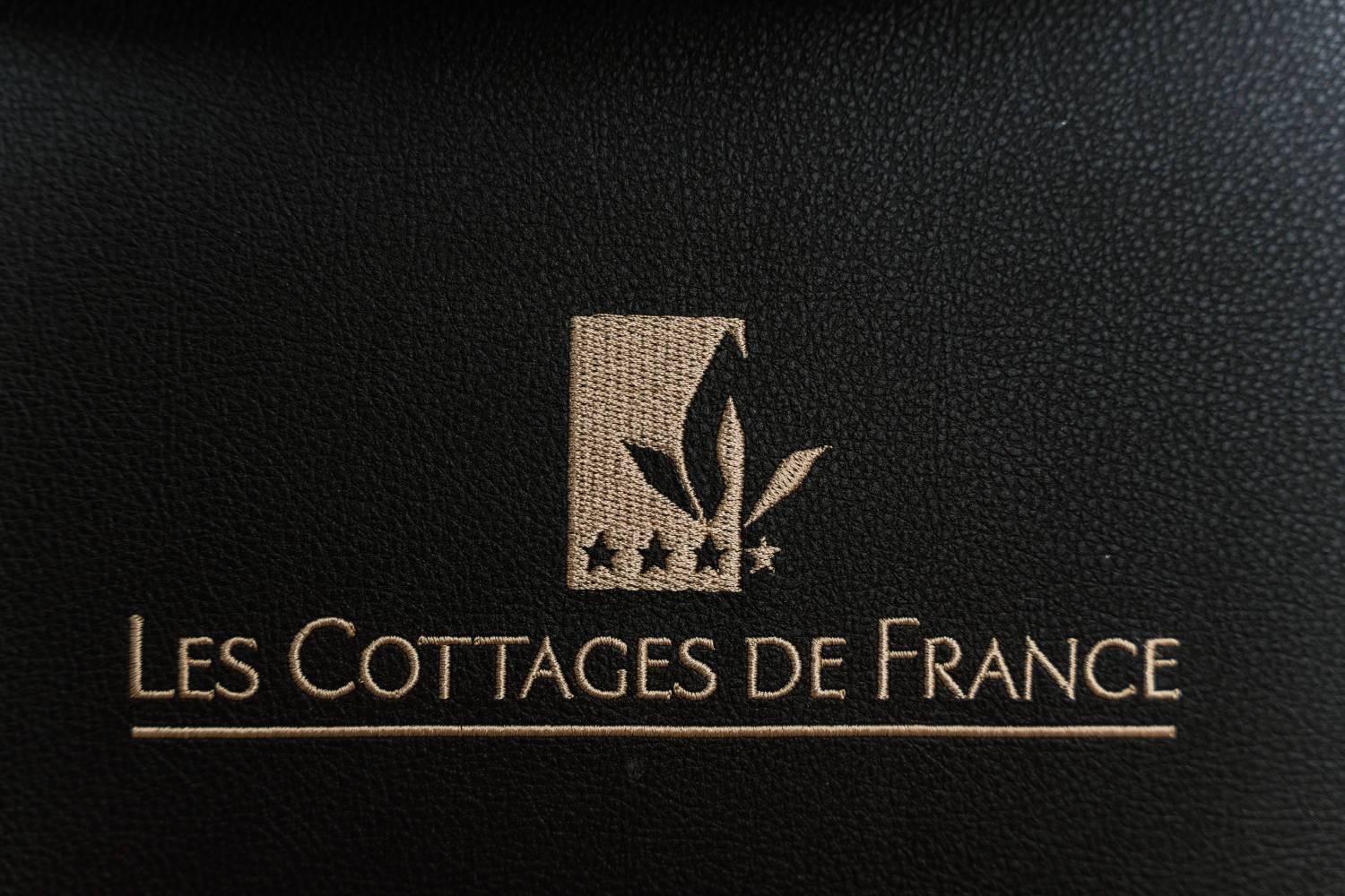  Les Cottages de France | Les Cottages de France, hotel near CDG airport and Villepinte