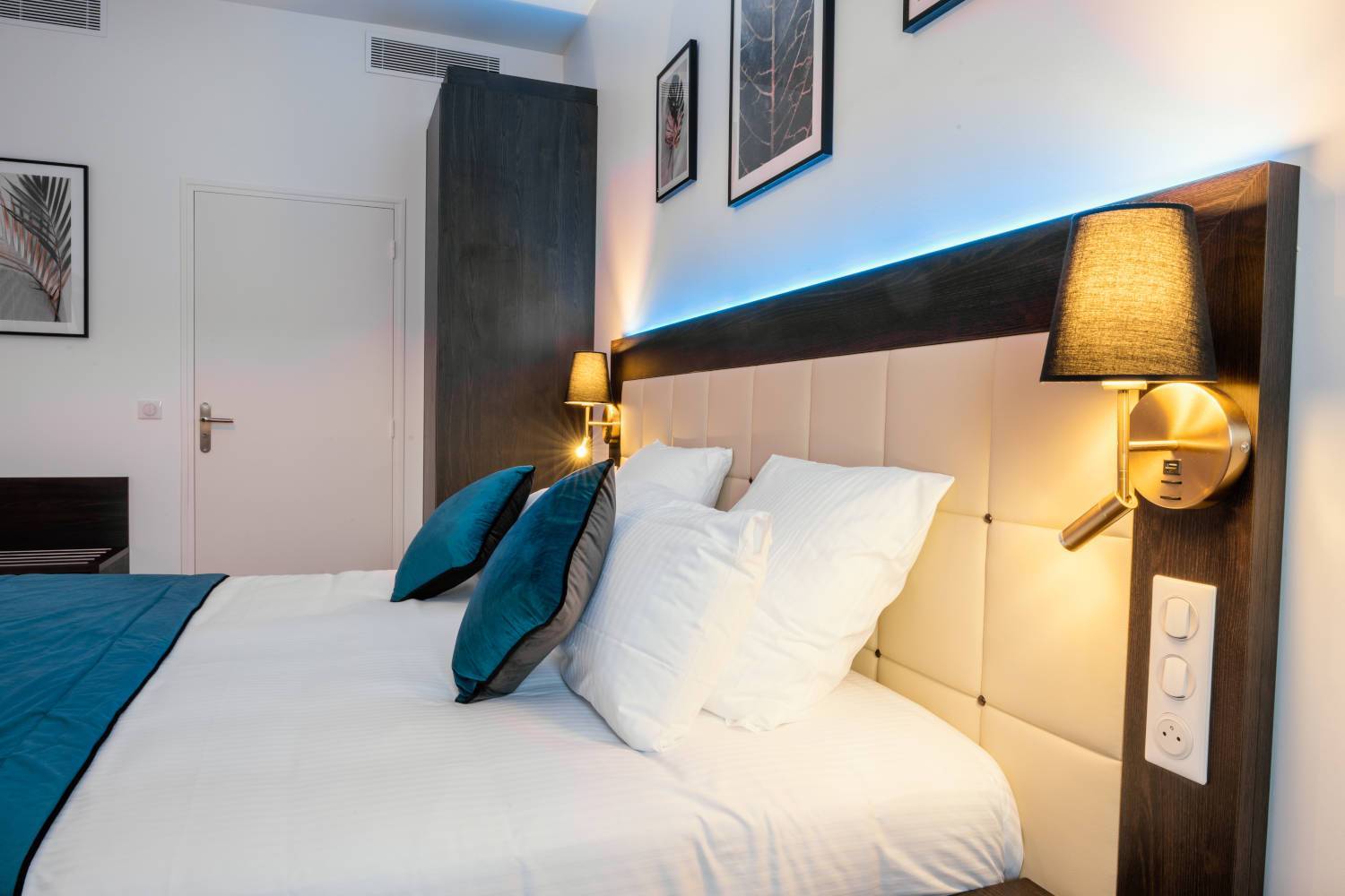 Superior room | Les Cottages de France, hotel near CDG airport and Villepinte