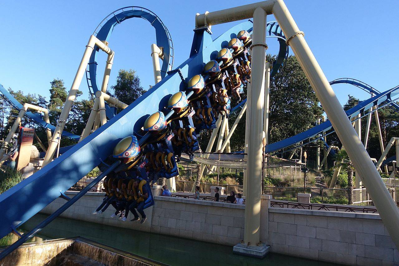 Parc Astérix 30 minutes from the hotel ©Joseolgon - CC BY-SA 4.0